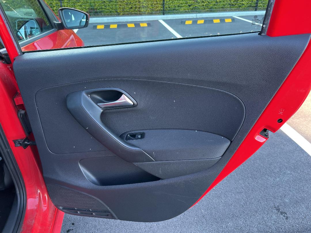 Photo '17' of Volkswagen Polo