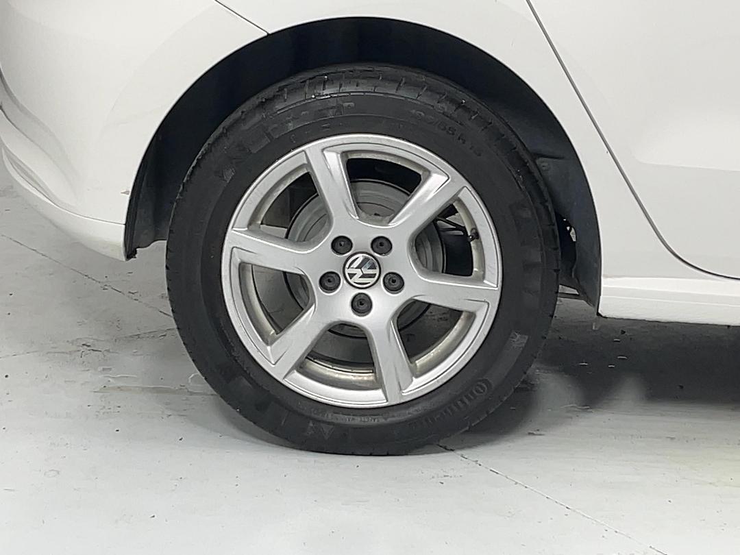 Photo '12' of Volkswagen Polo