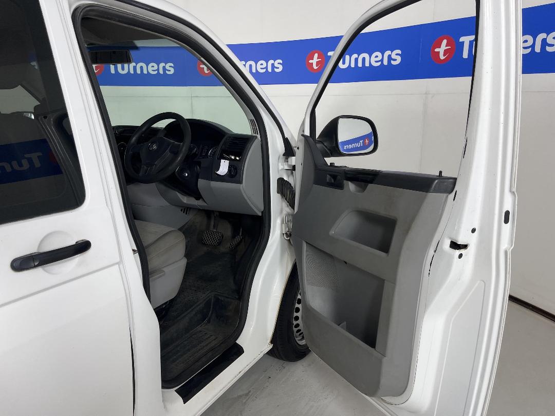 Photo '15' of Volkswagen T5