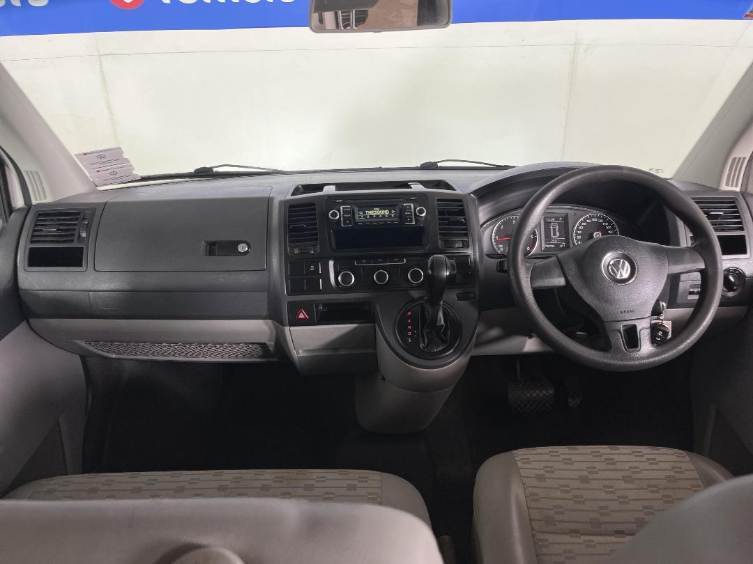 Photo '17' of Volkswagen T5