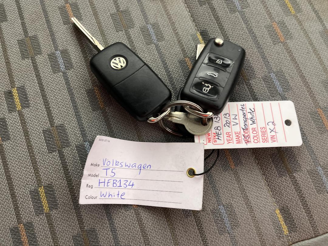 Photo '21' of Volkswagen T5