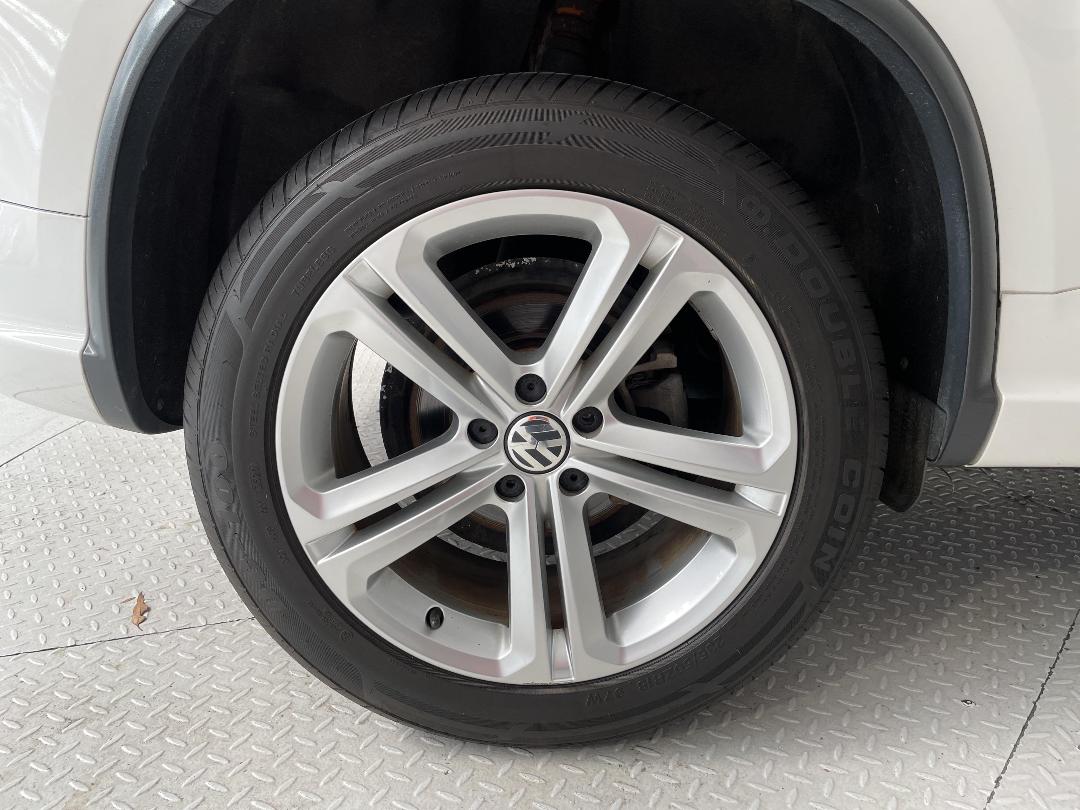 Photo '12' of Volkswagen Tiguan