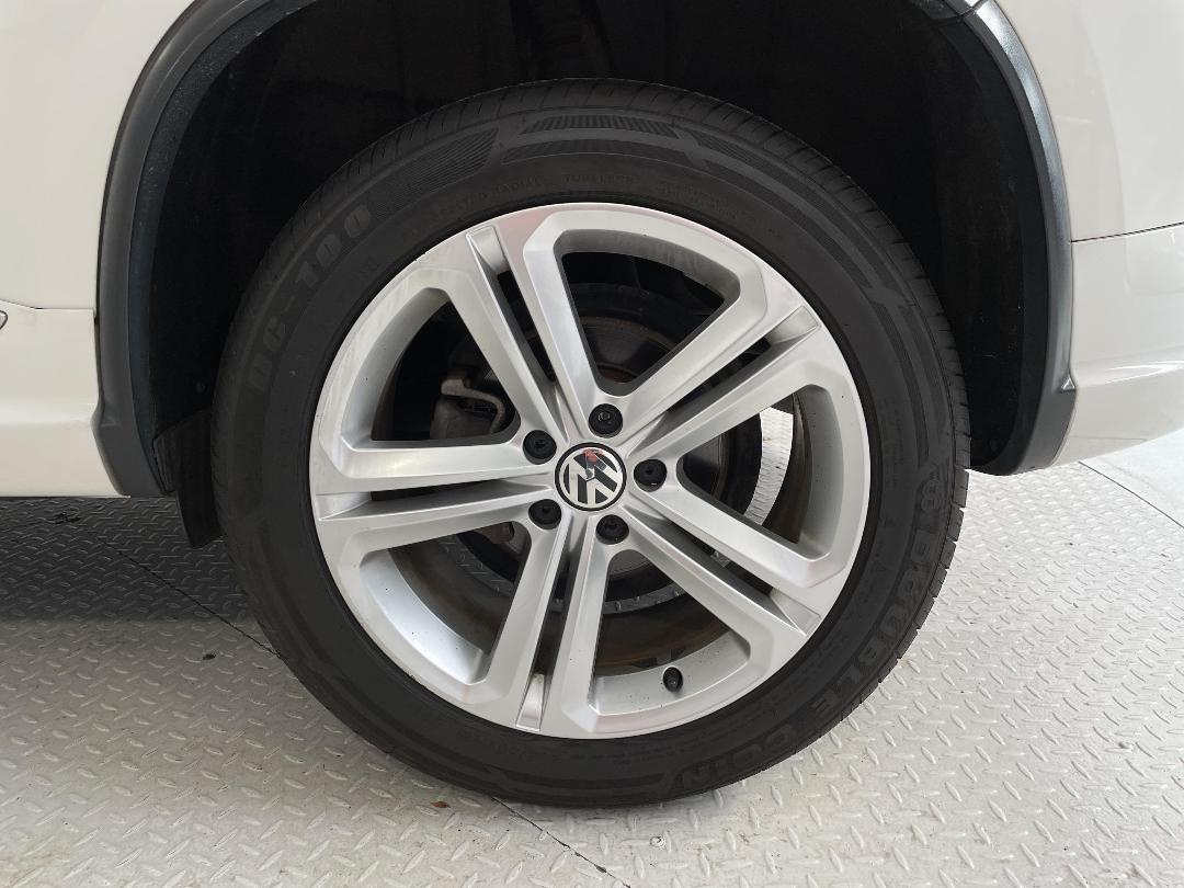 Photo '11' of Volkswagen Tiguan