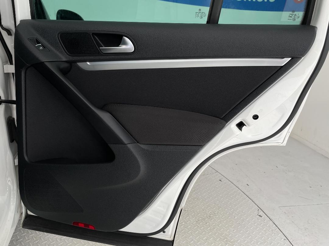 Photo '19' of Volkswagen Tiguan