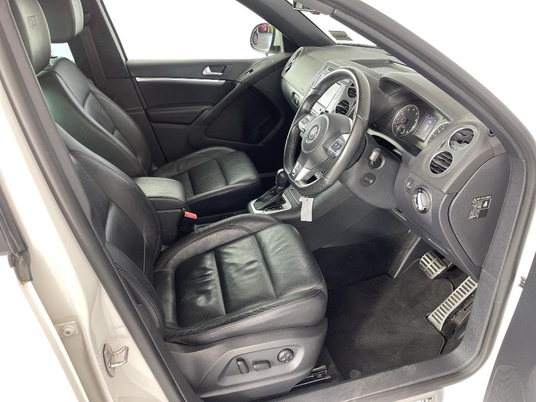 Photo '16' of Volkswagen Tiguan Photo '16' of Volkswagen Tiguan