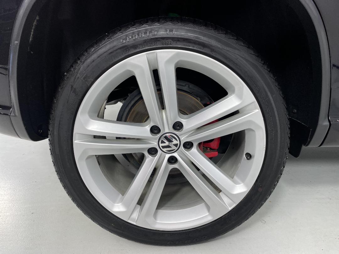 Photo '12' of Volkswagen Tiguan Photo '12' of Volkswagen Tiguan