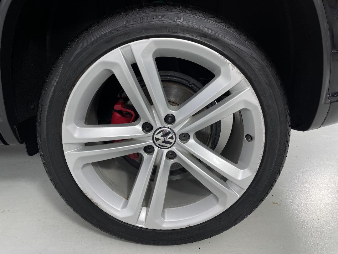 Photo '11' of Volkswagen Tiguan Photo '11' of Volkswagen Tiguan