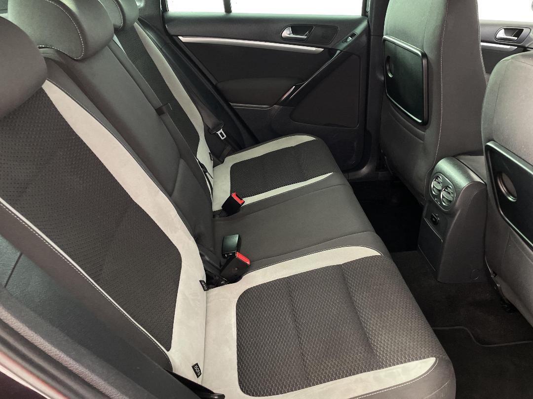 Photo '20' of Volkswagen Tiguan Photo '20' of Volkswagen Tiguan