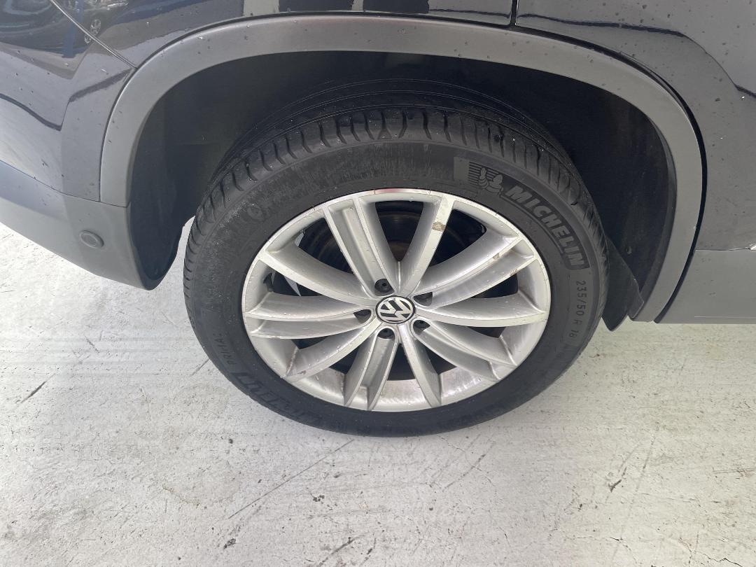 Photo '12' of Volkswagen Tiguan