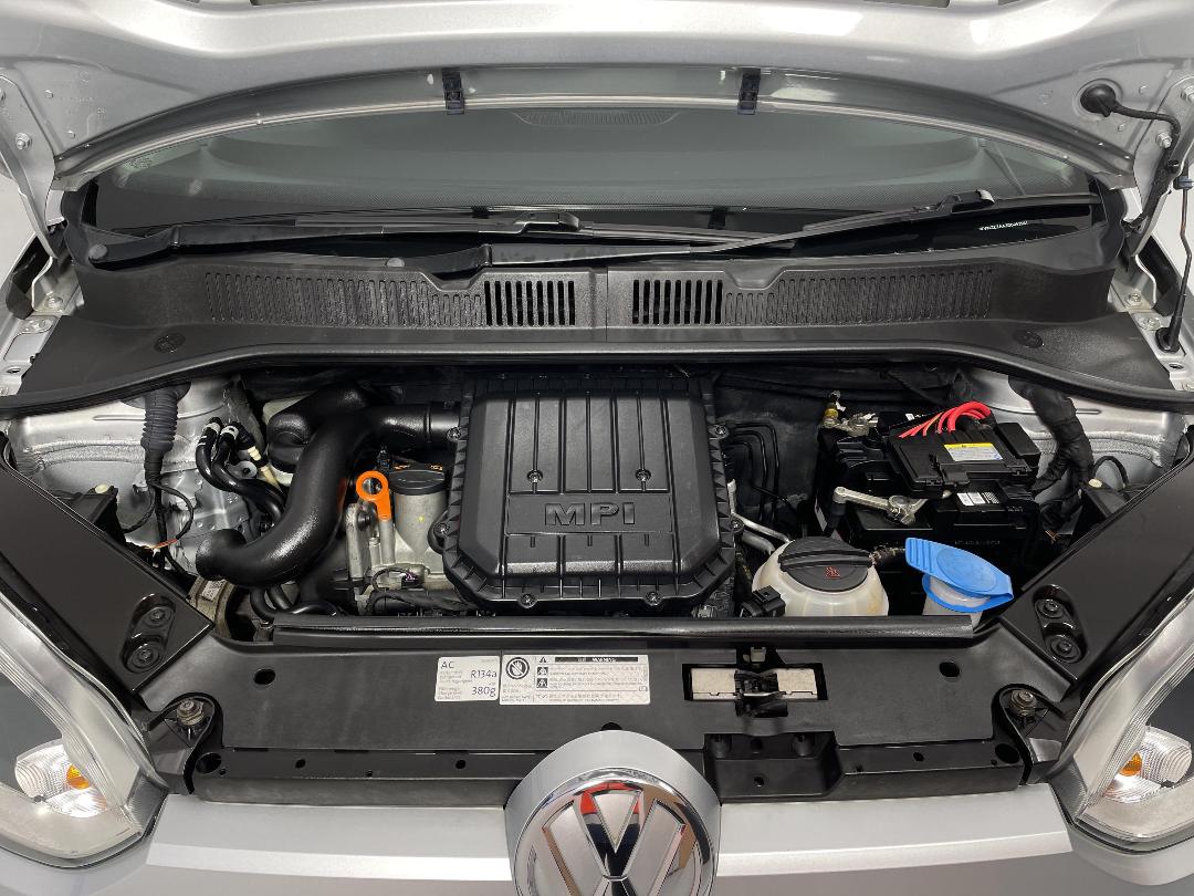 Photo '13' of Volkswagen UP