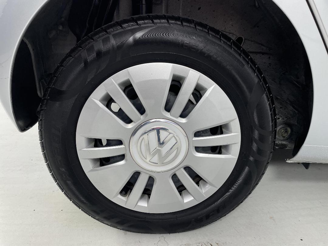 Photo '12' of Volkswagen UP