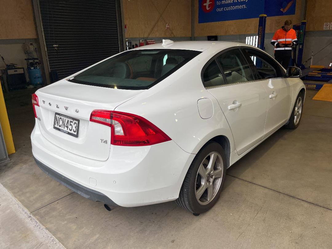 Photo '6' of Volvo S60