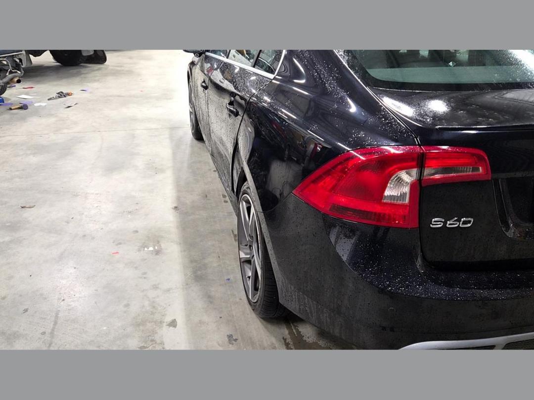 Photo '10' of Volvo S60 V60