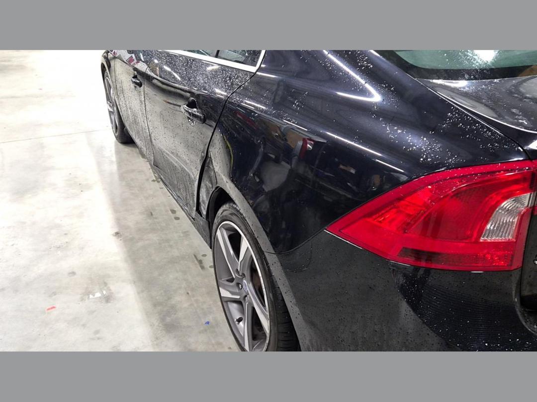 Photo '11' of Volvo S60 V60