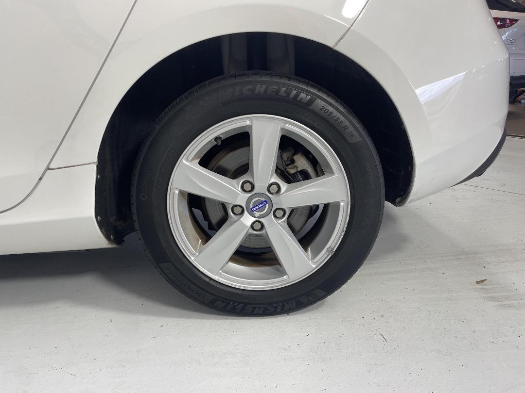 Photo '11' of Volvo V40 Photo '11' of Volvo V40