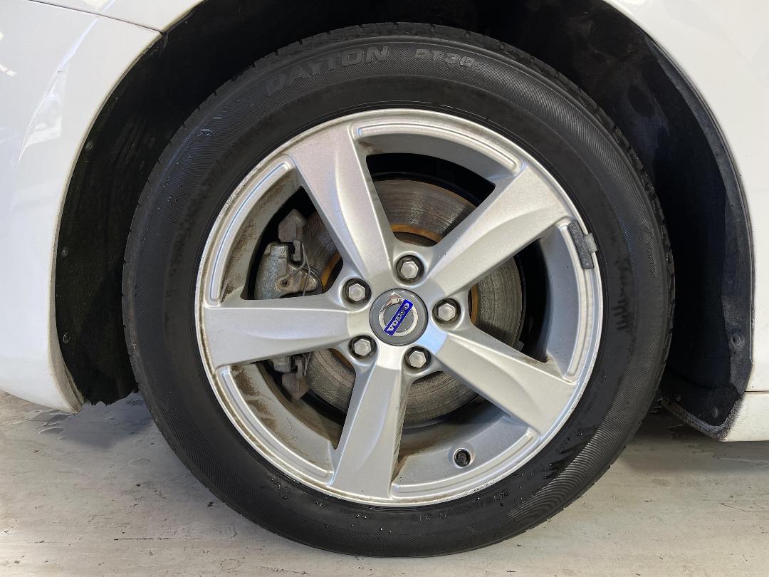 Photo '10' of Volvo V40 Photo '10' of Volvo V40