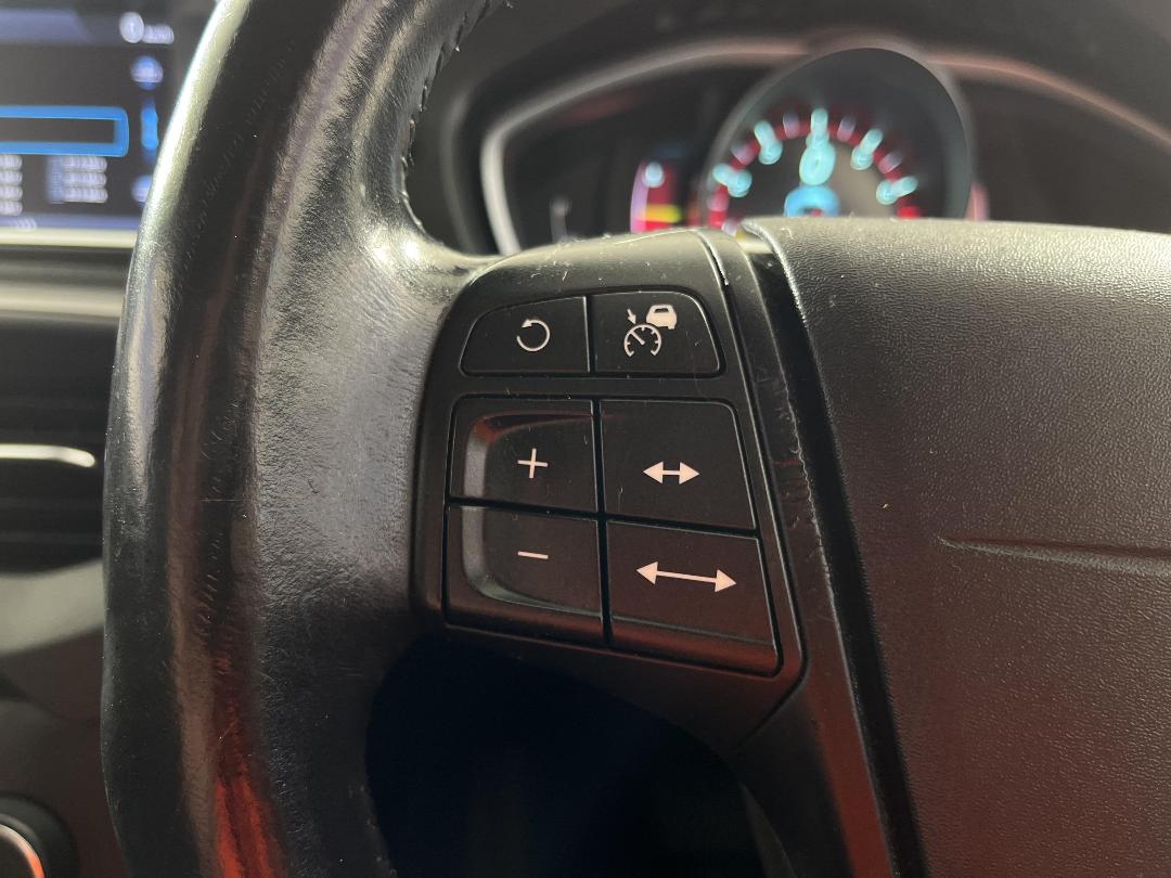 Photo '25' of Volvo V40 Photo '25' of Volvo V40