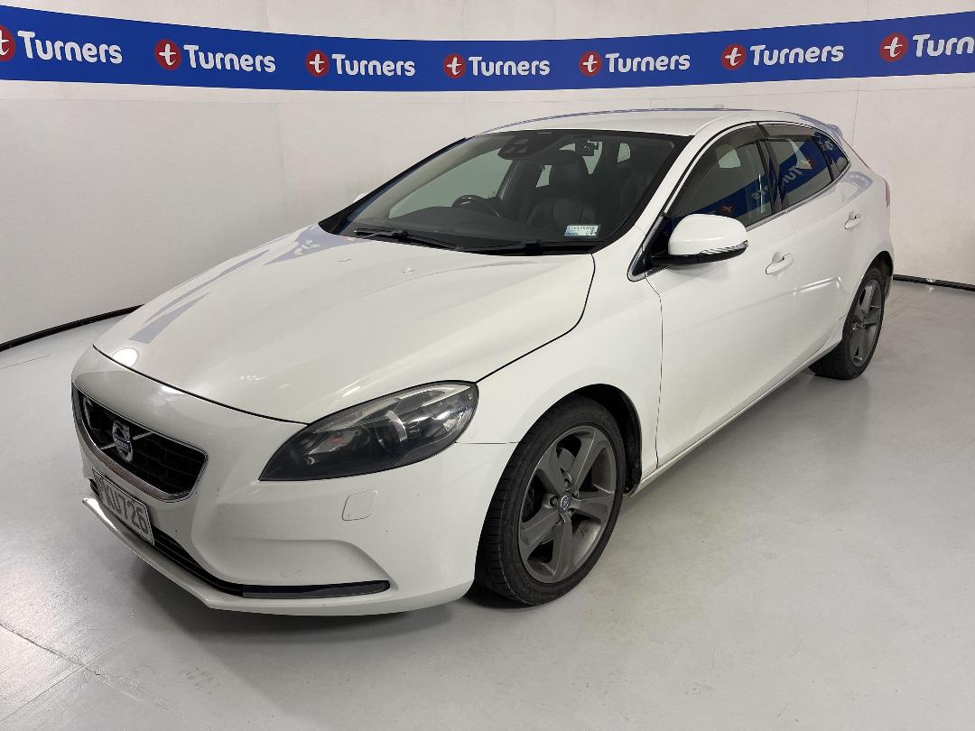 Photo '4' of Volvo V40