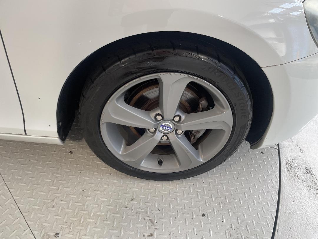 Photo '9' of Volvo V40 Photo '9' of Volvo V40