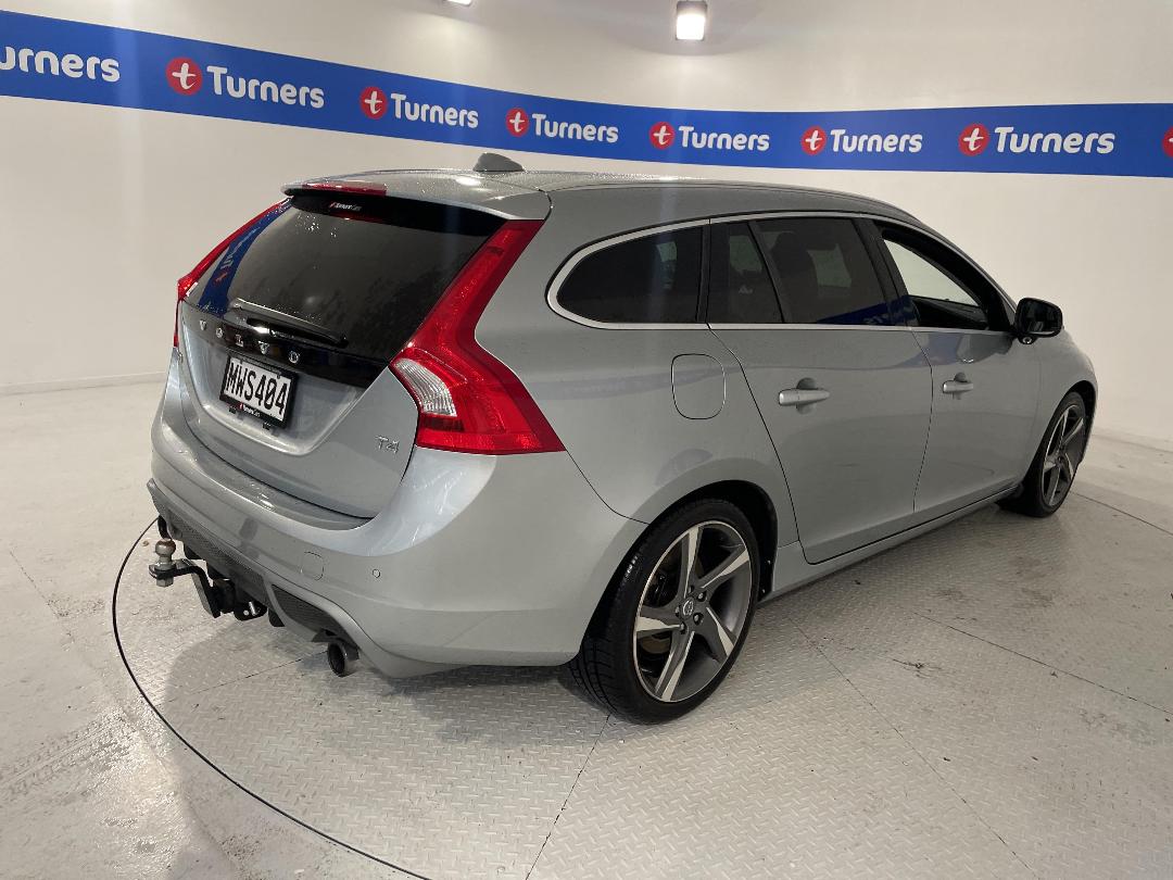 Photo '7' of Volvo V60