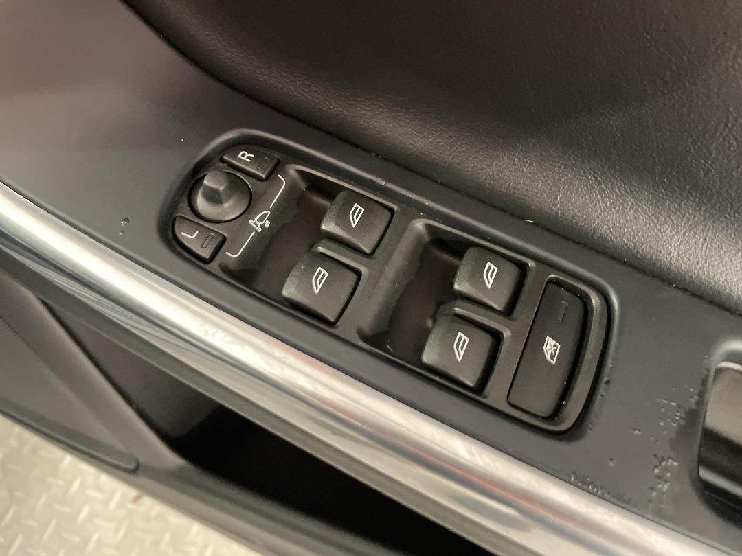 Photo '24' of Volvo V60