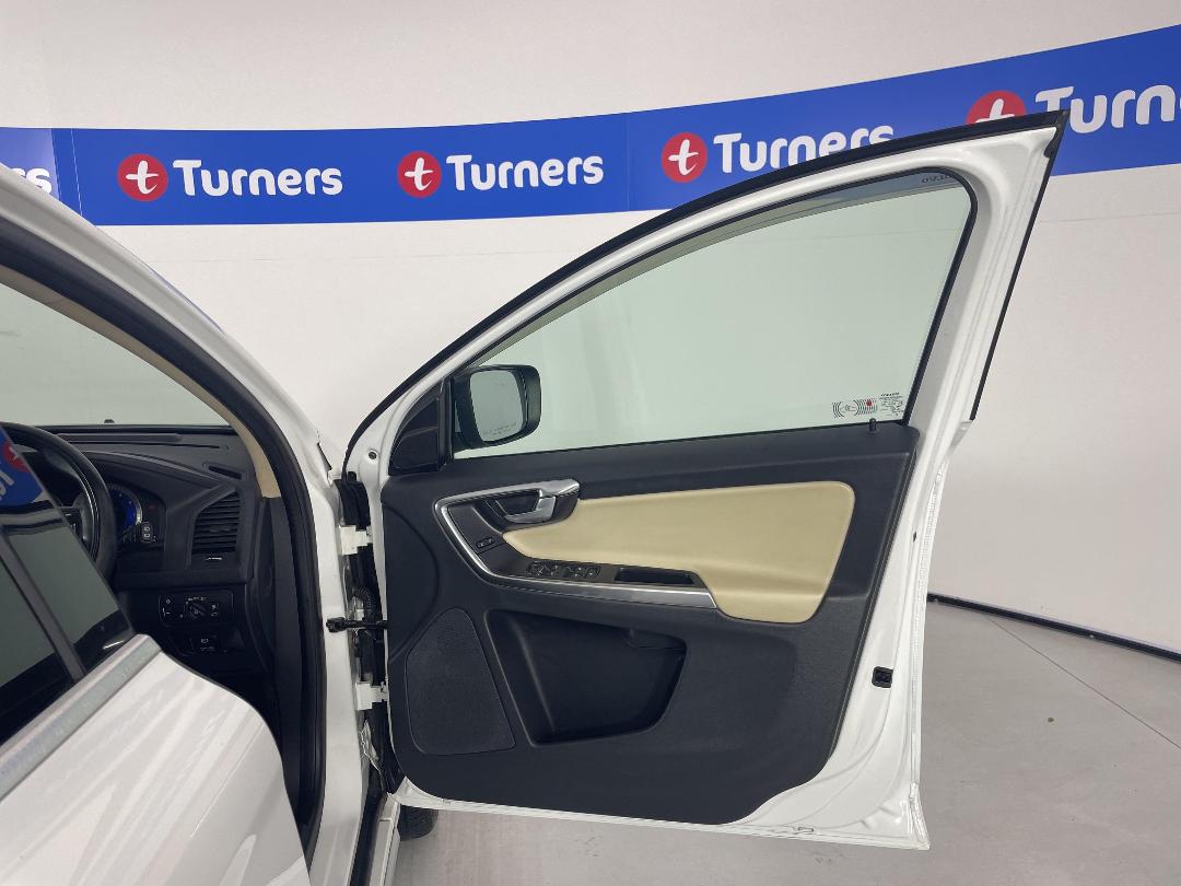 Photo '15' of Volvo XC60