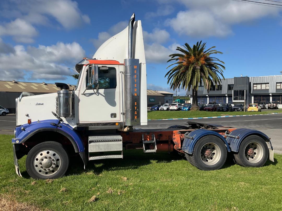 Photo '7' of Western Star 4864 Tractor Unit