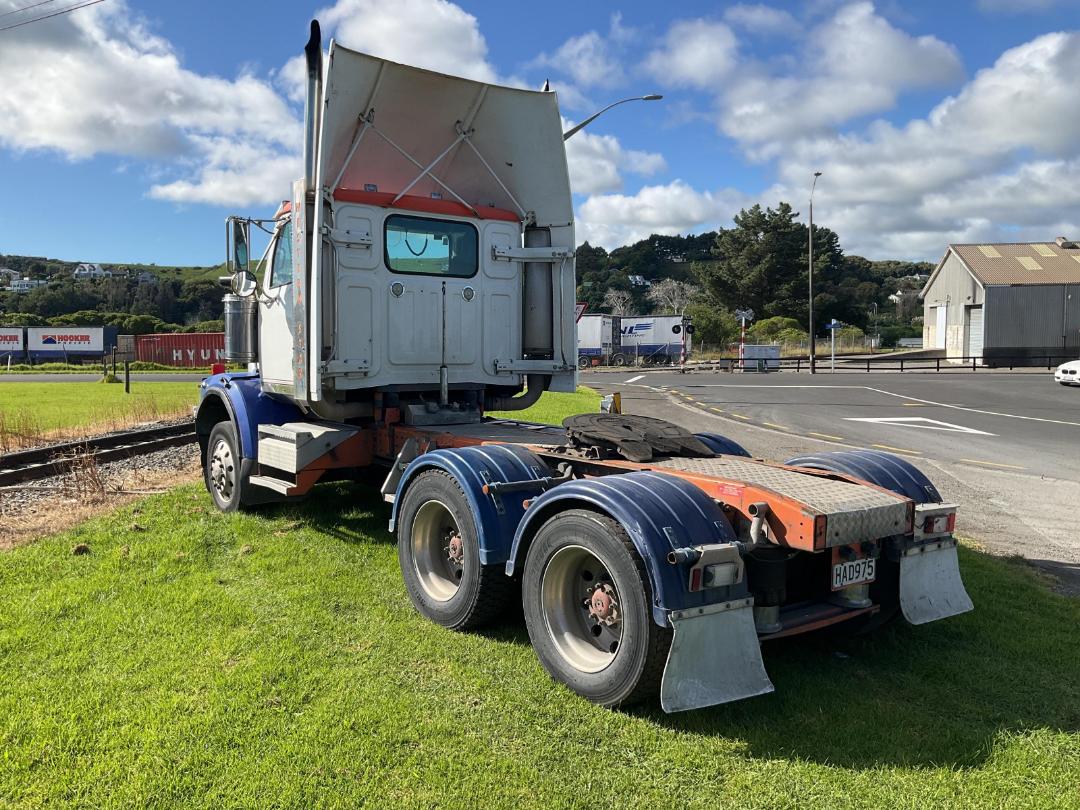 Photo '6' of Western Star 4864 Tractor Unit