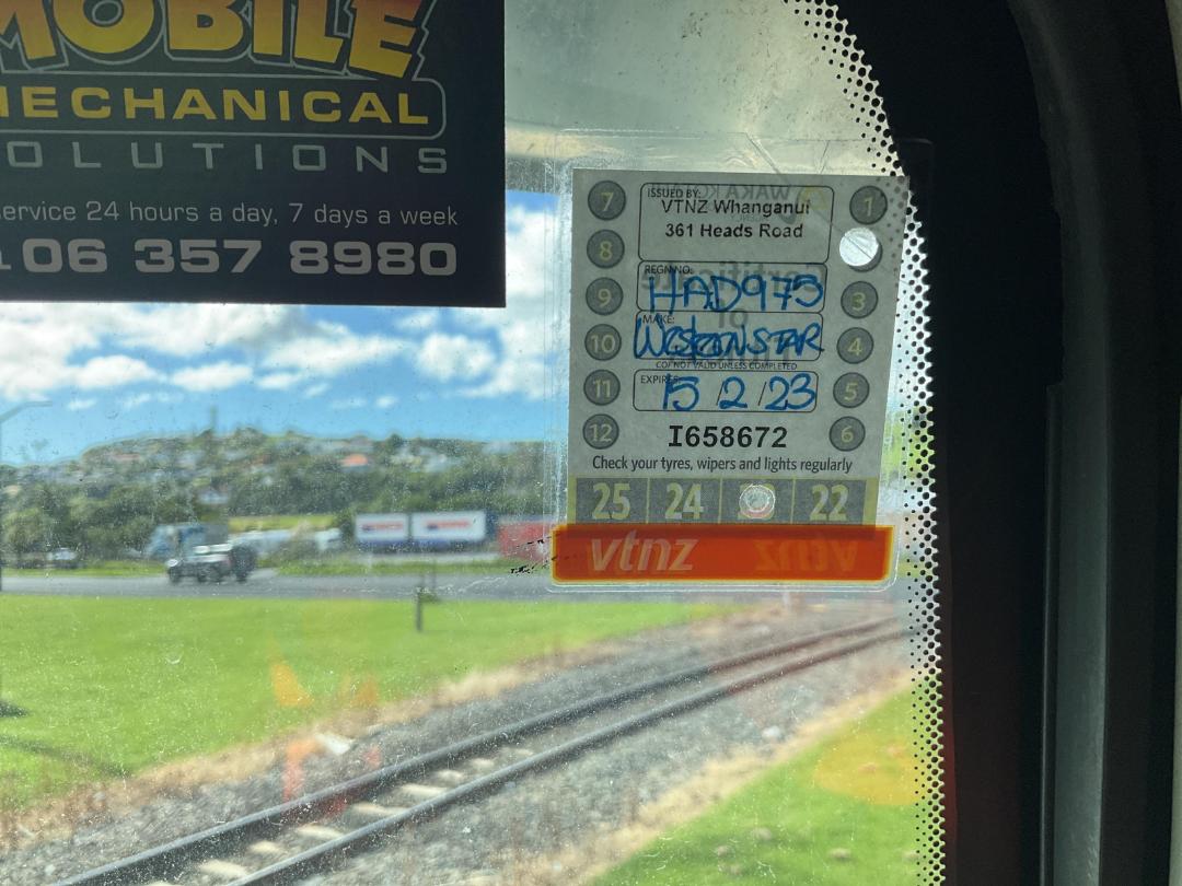 Photo '35' of Western Star 4864 Tractor Unit