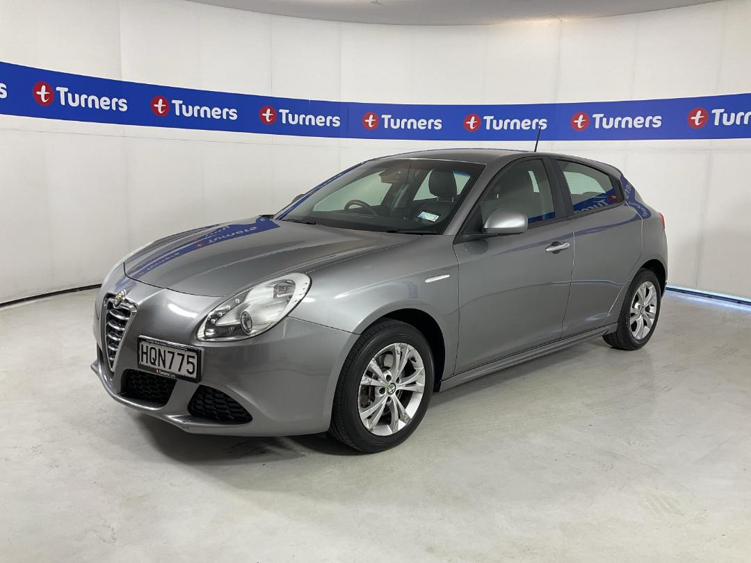 Photo '4' of Alfa Romeo Giulietta Photo '4' of Alfa Romeo Giulietta