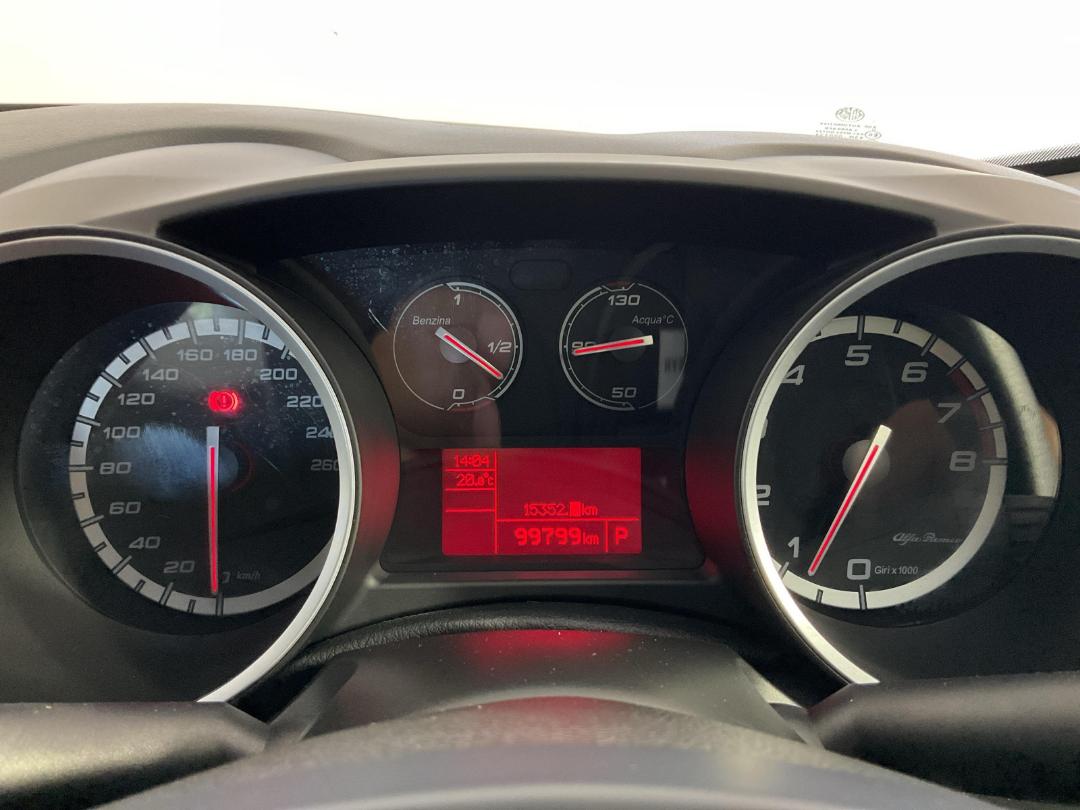 Photo '21' of Alfa Romeo Giulietta Photo '21' of Alfa Romeo Giulietta