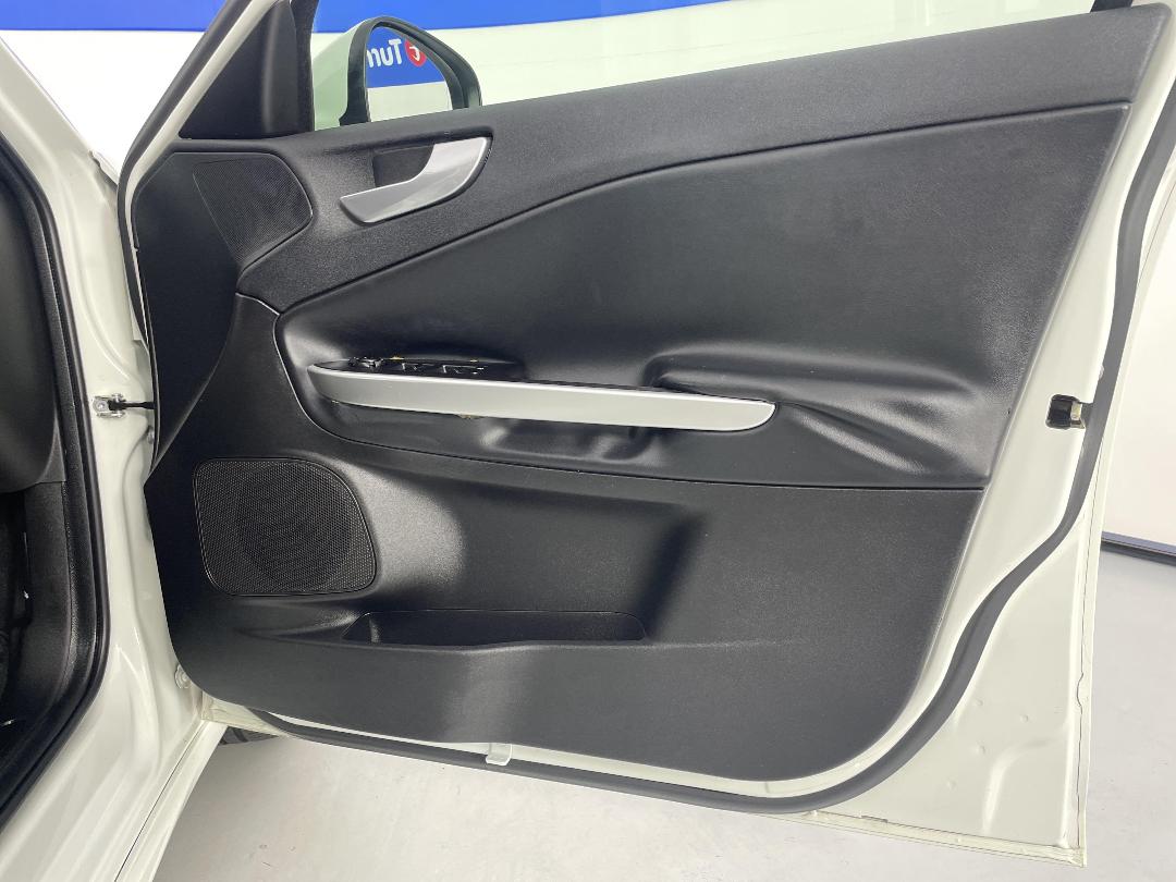 Photo '15' of Alfa Romeo Giulietta Photo '15' of Alfa Romeo Giulietta