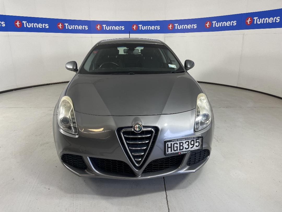 Photo '2' of Alfa Romeo Giulietta Photo '2' of Alfa Romeo Giulietta