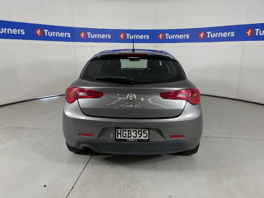 Photo '6' of Alfa Romeo Giulietta Photo '6' of Alfa Romeo Giulietta