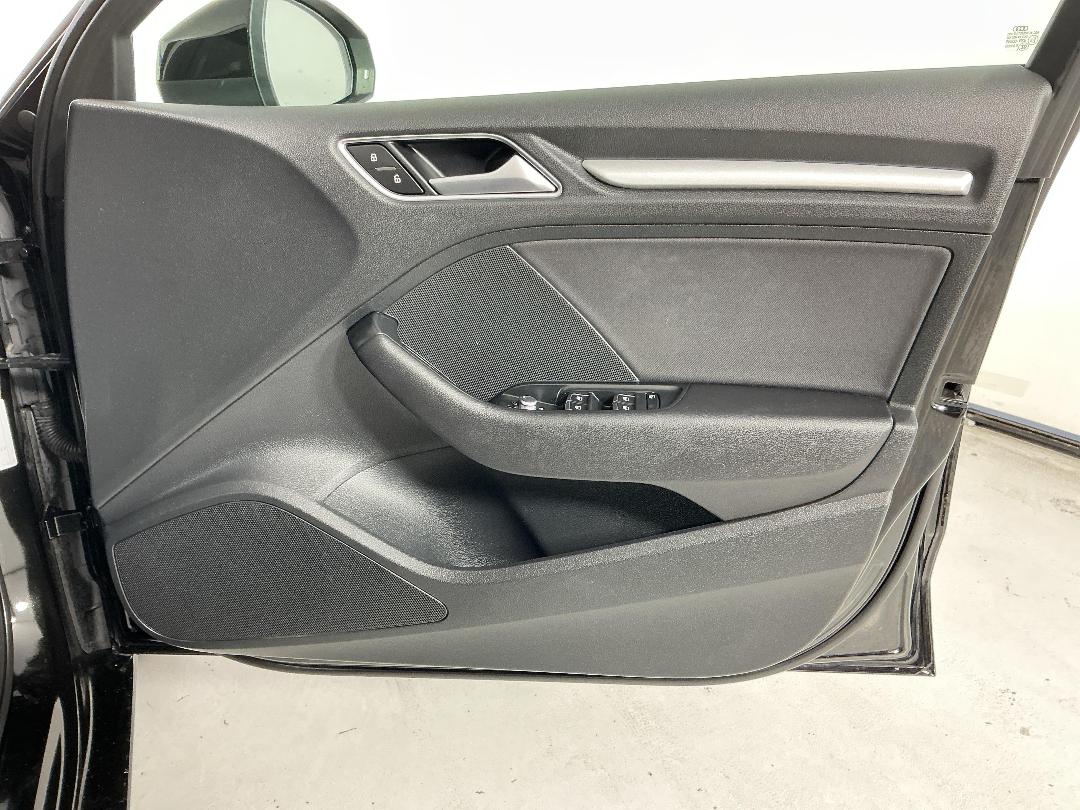 Photo '15' of Audi A3 Photo '15' of Audi A3