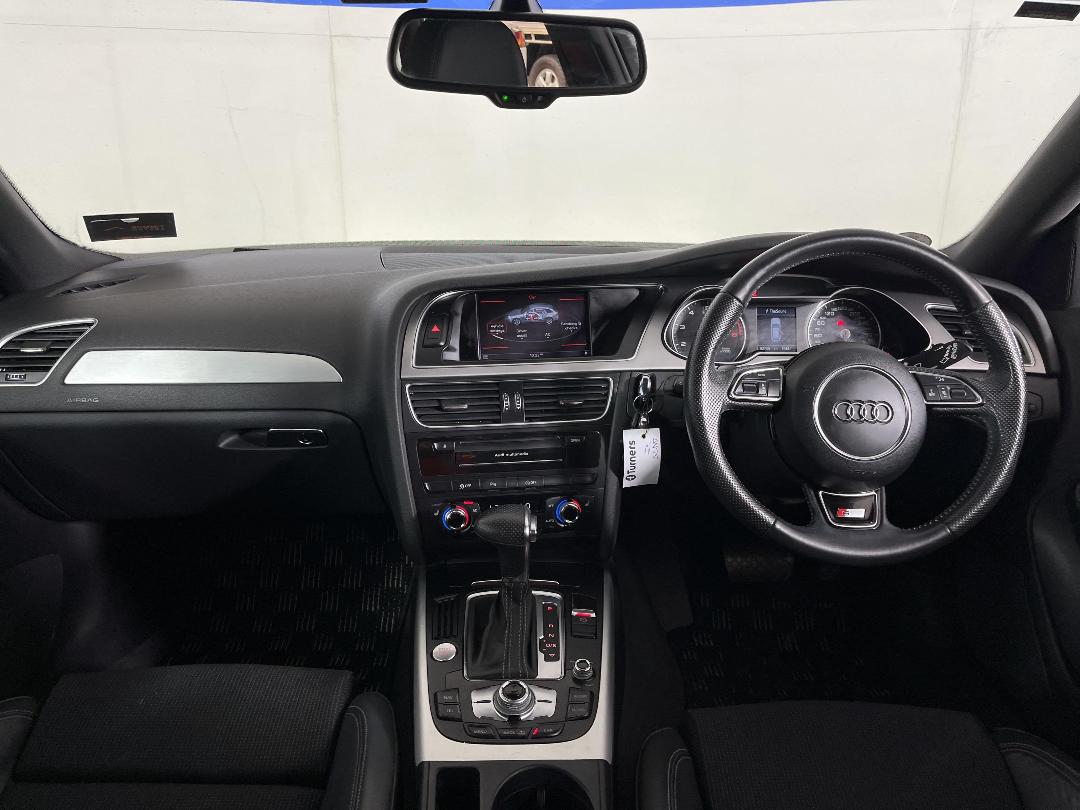 Photo '17' of Audi A4