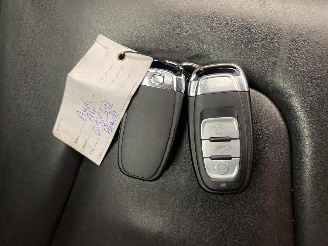 Photo '22' of Audi A4 Photo '22' of Audi A4