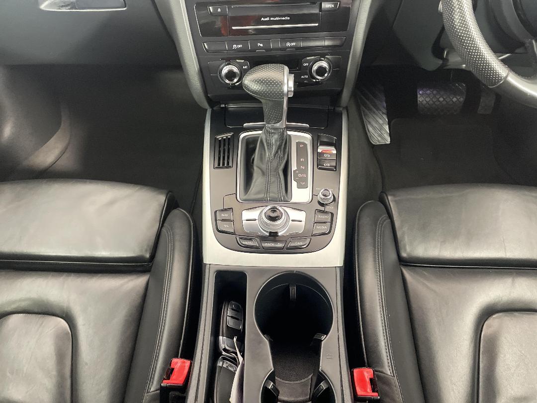 Photo '18' of Audi A4 Photo '18' of Audi A4