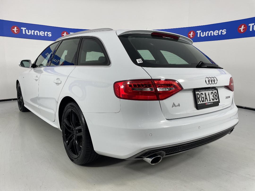 Photo '5' of Audi A4