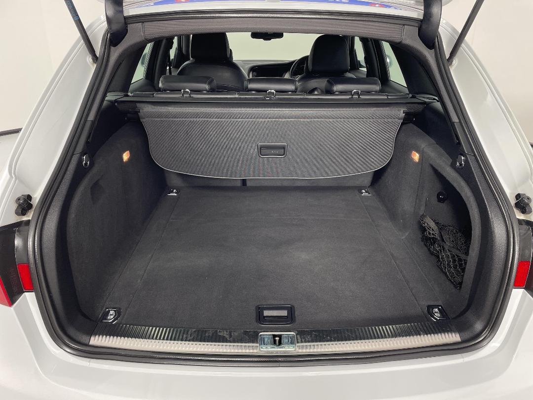 Photo '14' of Audi A4