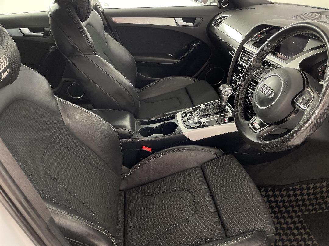 Photo '16' of Audi A4