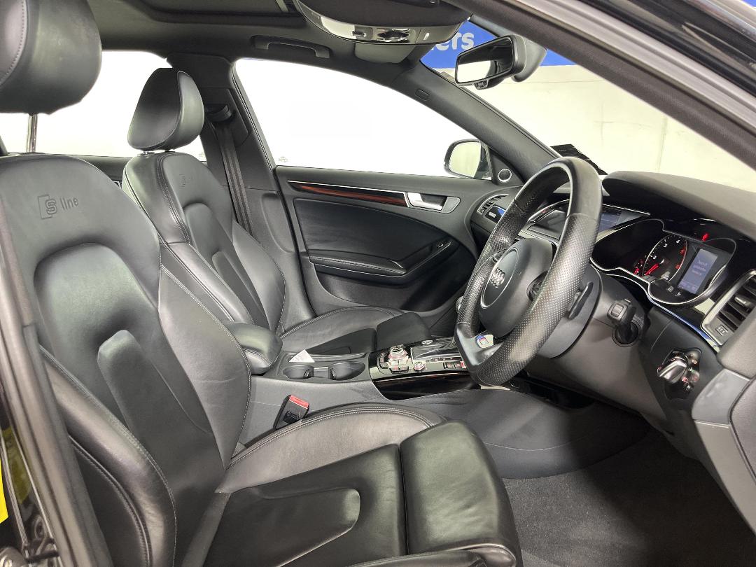 Photo '16' of Audi A4