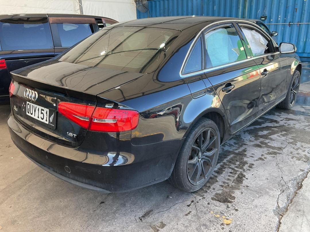 Photo '6' of Audi A4