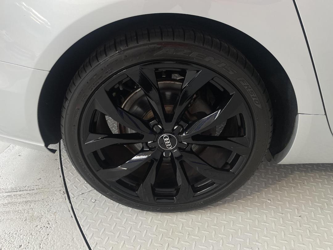 Photo '12' of Audi A6