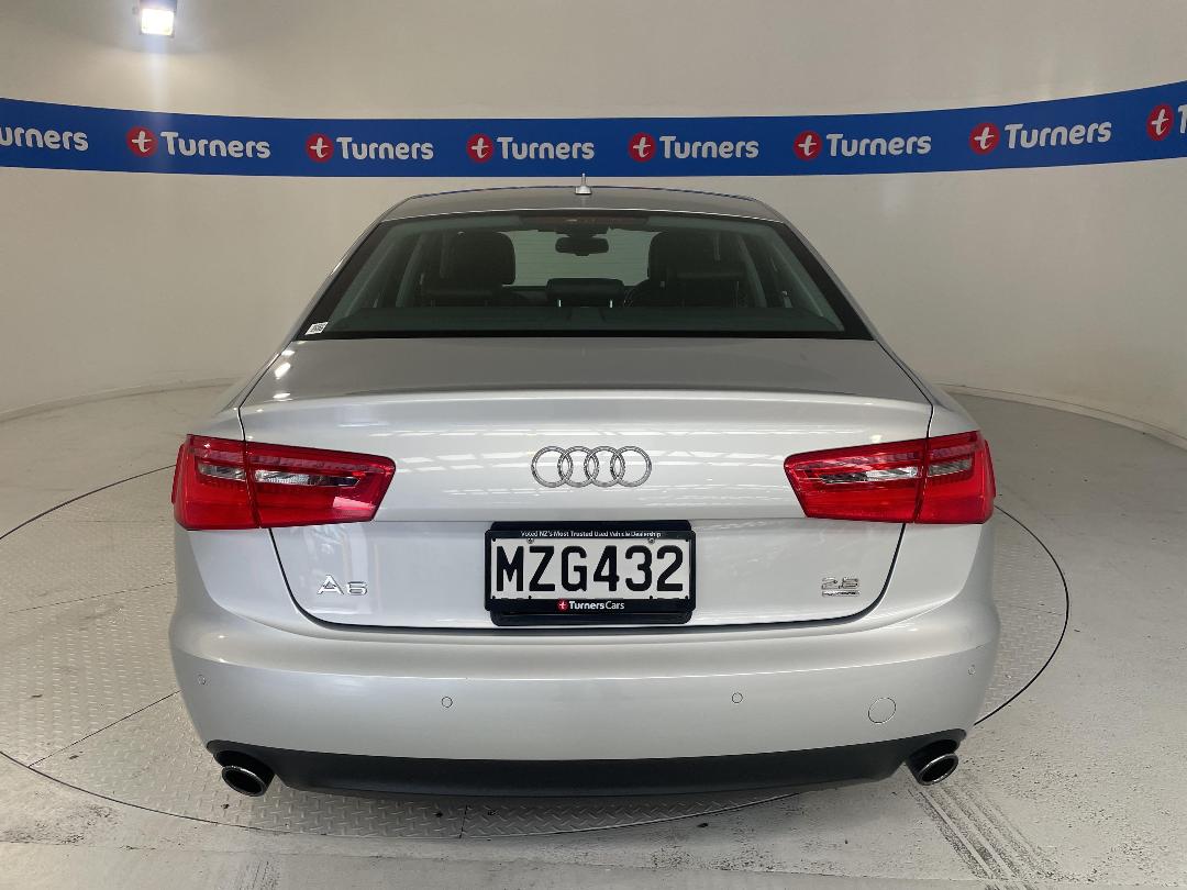 Photo '6' of Audi A6