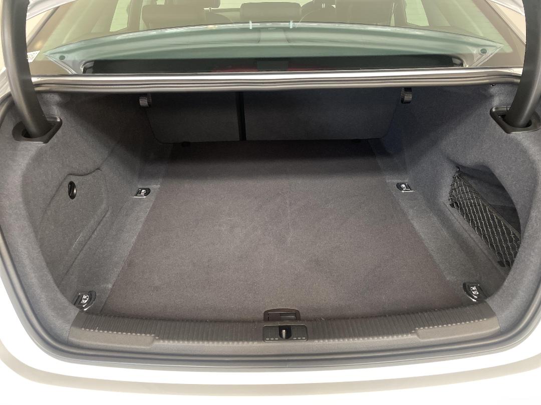 Photo '14' of Audi A6