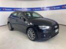 Thumbnail '1' of Audi Q3