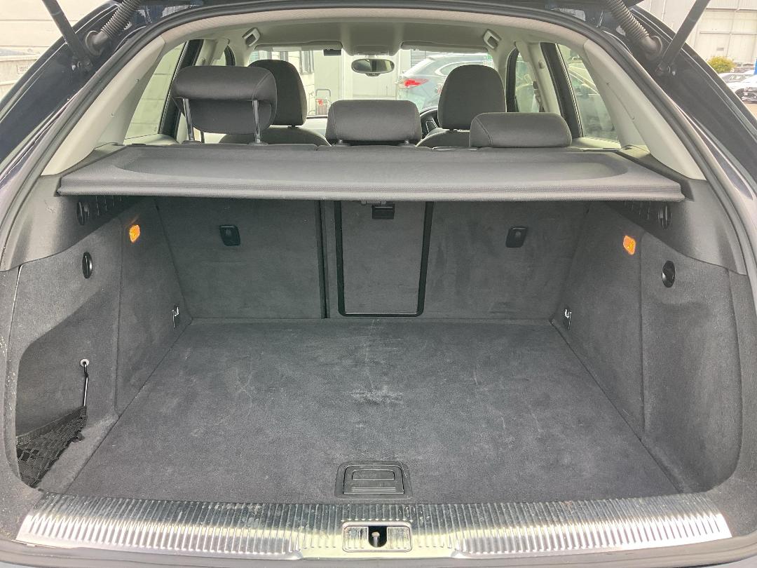 Photo '6' of Audi Q3 Photo '6' of Audi Q3