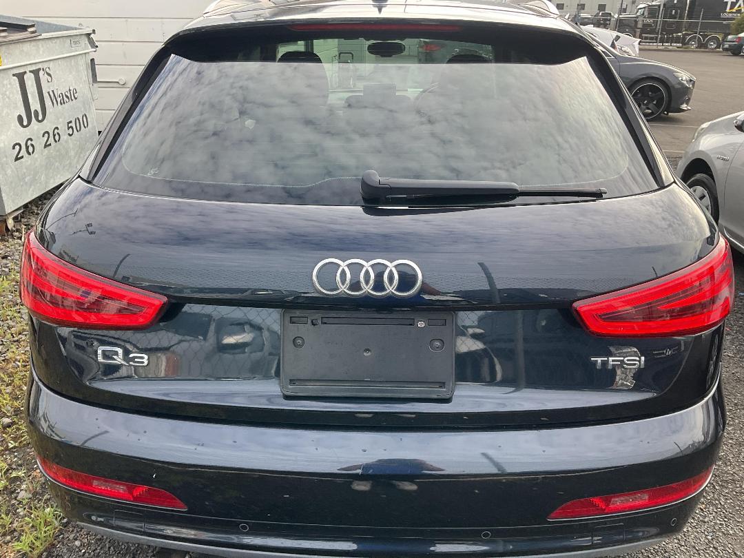 Photo '5' of Audi Q3 Photo '5' of Audi Q3