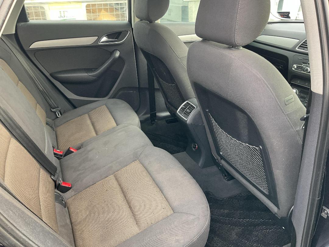 Photo '8' of Audi Q3 Photo '8' of Audi Q3